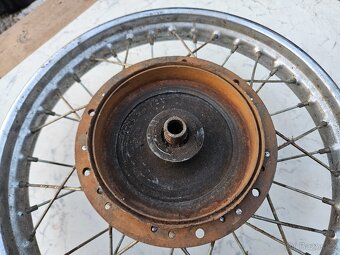 Zadní kola čz motocross 980 981 - 7