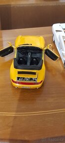 Kovové modely Burago 1/24 - 7