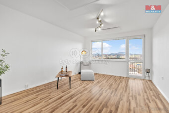 Prodej bytu 5+1, 90 m², Liberec, ul. Vackova - 7