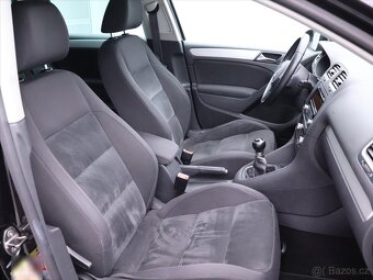 Volkswagen Golf 1,6 TDI 77kW Highline Serv.k. (2010) - 7