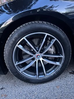 BMW 540i - 7