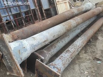 Staré železné sloupy, železný sloup, 36 ks - 7