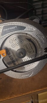 Ruční kotoučová pila - 7