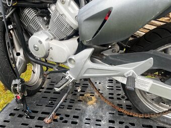 Honda XL 125V Varandero - 7