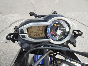 Triumph Tiger 800 2014 - 7