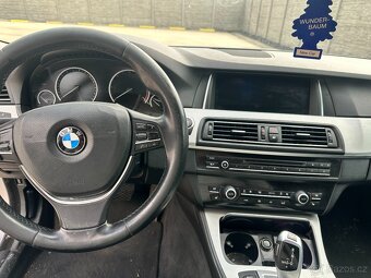BMW Řada 5, BMW 530D Luxury Line - 7