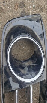 Prava krytka narazniku radaru audi A8 4H D4 - 7