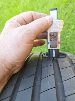 Letní Michelin 195 55 16. - 7
