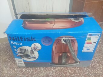 Vysavač Nilfisk 18451042 Bravo - 7