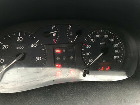 Renault Master 2,2dCi 90 66kW 2003 - díly - 7