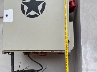 Stavební rozvadeč - 7