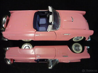 Ford Thunderbird 1956 Revell 1/18 - 7