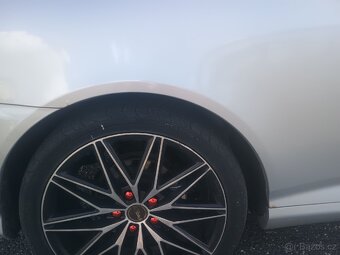 Hyundai coupe Tiburon 2.7 V6 - 7