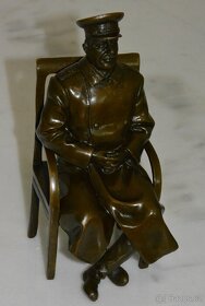 Bronzové sochy - Churchill, Roosevelt a Stalin - 7