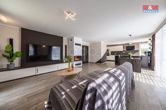 Prodej rodinného domu, 220 m², Horoušany, ul. Diamantová - 7