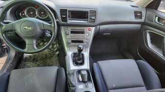 Subaru Legacy combi 2.0i, 4x4, rok 2004 - 7