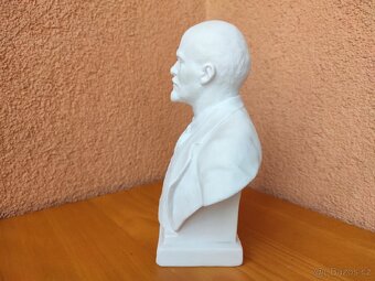 PORCELÁNOVÁ BUSTA V.I.LENINA značky LFZ, LOMONOSOV. - 7