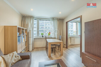 Prodej bytu 3+1, 68 m², Kladno, ul. Děčínská - 7