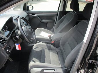 VW TOURAN 1,6TDI TDi 77kw Klimatr. 6rychlostí 2011 - 7