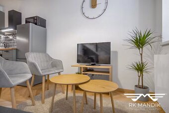 Prodej byty 2+kk, 42 m² - Praha - Karlín, ev.č. 717 - 7