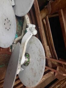 Koupím Roudnicke kotoučové krojidlo na pluh - 7