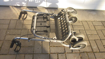 CHODITKO PRO SENIORY SKLADACI - 7