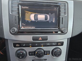 VW CC 2.0 tdi 110 kw bílá perleť - 7