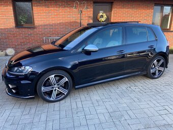 VW GOLF 7 R / 221KW / MANUÁL / 5DVR / ŠÍBR / 1. MAJ. /TOP - 7