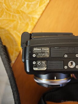 Nikon E 8400 - 8Mpix - 7