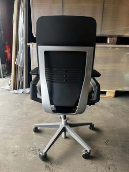 Steelcase Gesture - 7