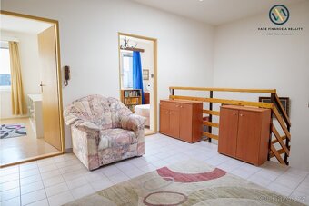 Prodej rodinného domu 375 m², pozemek 123 m² Praha - Háje - 7