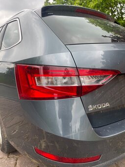 ŠKODA SUPERB 1.6TDi 88KW LED PANORAMA - 7
