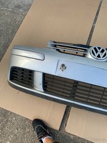 predni naraznik vw golf v 5 stribrny maska LA7W - 7