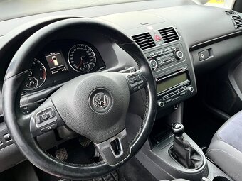 VOLKSWAGEN TOURAN 2.0TDI 2011 - 7