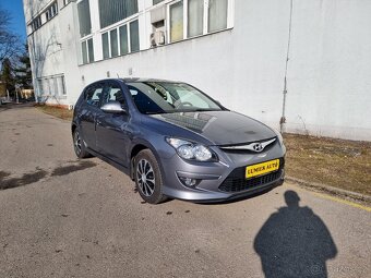 Hyundai i30 1.4i 80kw, tažné, klima - 7