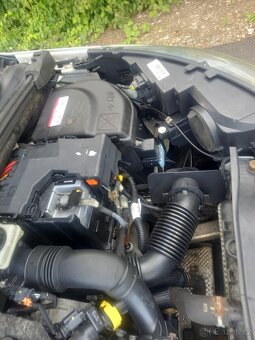 C4 1.6hdi 84kw manual.6r. - 7