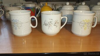 Sbírka porcelánových a keramickych hrníčků - 7