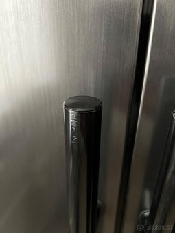 Americká lednice Samsung RS67N8211B1/EF černá - 7