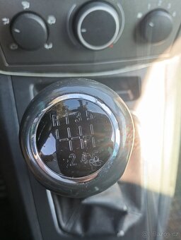 Prodám nebo vyměním rodinné auto - 7