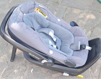 Autosedačka Maxi-Cosi Pebble Plus + základna - 7