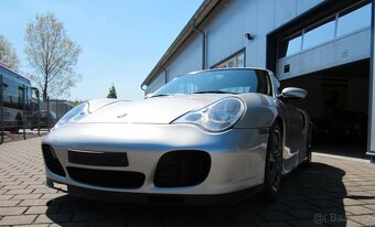 Porsche 911 Turbo (typ 996) - 7