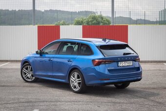 Škoda Octavia Combi 2.0 TDI SCR Style DSG - 7