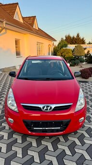 HYUNDAI I20  1.2i 57kw - 7