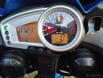 Triumph Tiger 1050 - 7