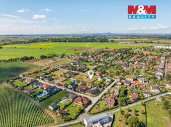 Prodej pozemku k bydlení, 739 m², Libiš, ul. Na Pěšinách - 7