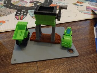 MEGA Play-Doh set – modelíny, nástroje, zubař, stroje, - 7