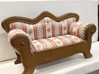 Sofá - pohovka pro panenky - 7