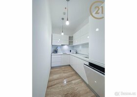 Prodej bytu 3+1 (77 m2) s terasou a nádherným výhledem na mo - 7
