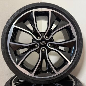 HYUNDAI i30 N 5x114,3 R19 ET55+LETNÍ 235/35R19 6/4mm - 7