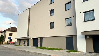 Pronájem bytu 1+kk s balkonem, Nová Tesla - 7